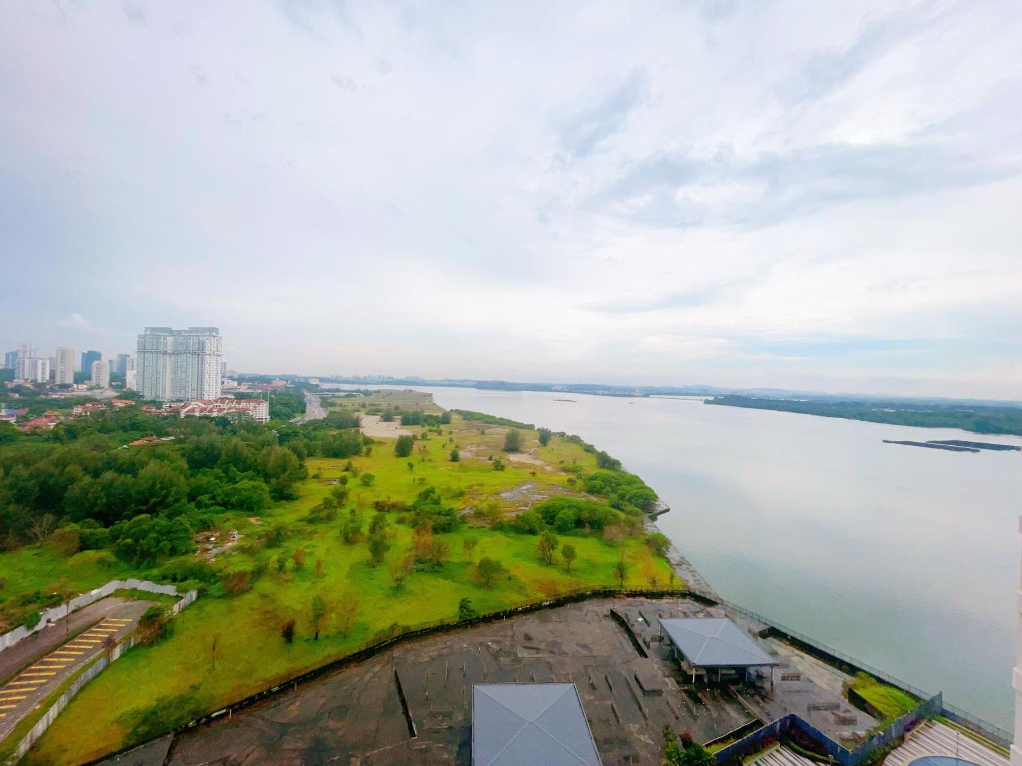 Gyden Staycation #Country Garden Danga Bay Johor Bahru Exterior foto
